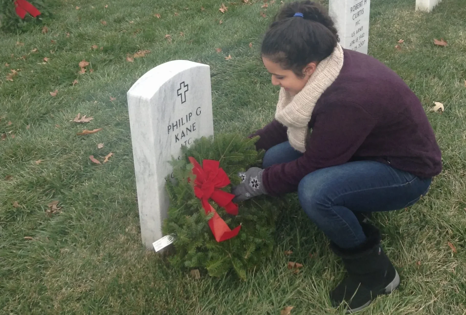 0010 Actual Class Notes – A  Gisla Student Laying a Wreath at Arlington National Cemetery
